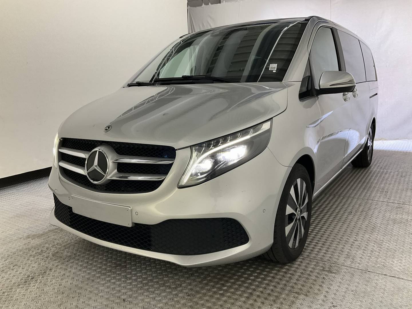 Mercedes-Benz V 220 d lang 9G-TRONIC Edition
