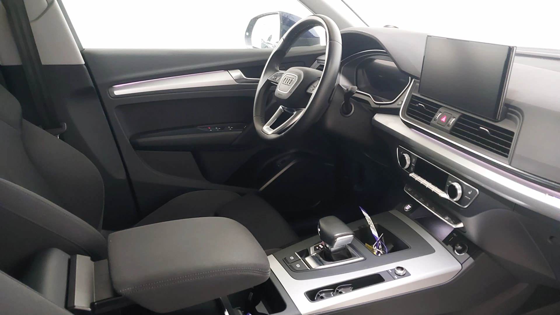 Audi Q5 40 TDI quattro S-tronic photo