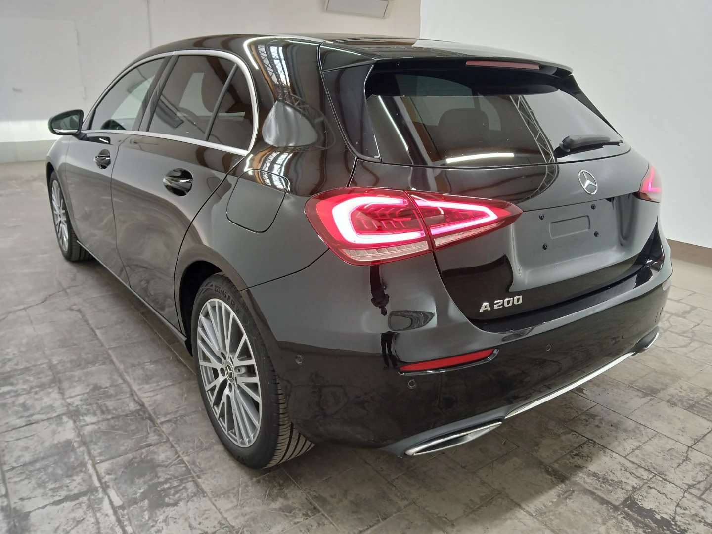 Mercedes-Benz A 200 7G-DCT Progressive photo