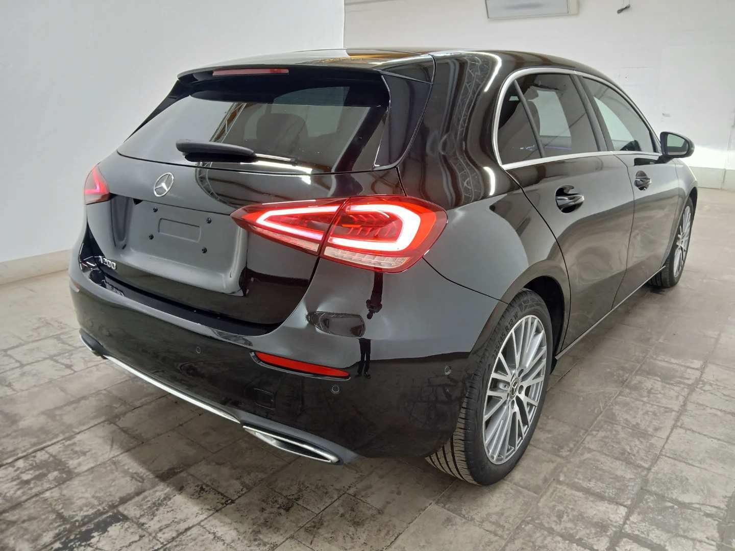 Mercedes-Benz A 200 7G-DCT Progressive photo