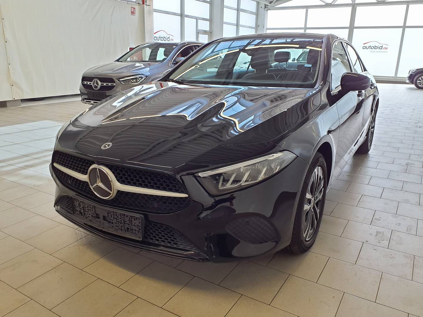 Mercedes-Benz A 250 e DCT