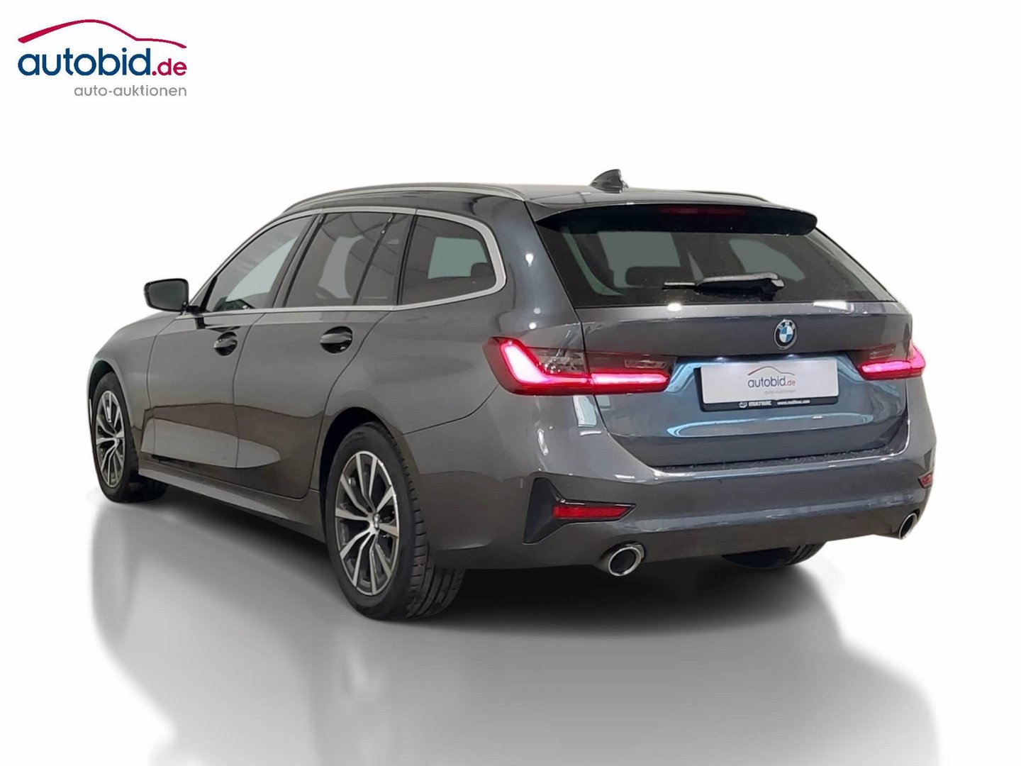 BMW 320d Touring xDrive Steptronic photo