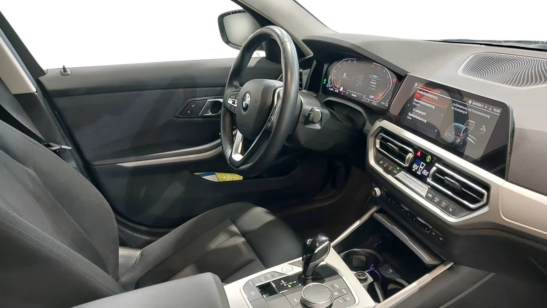 BMW 320d Touring xDrive Steptronic photo