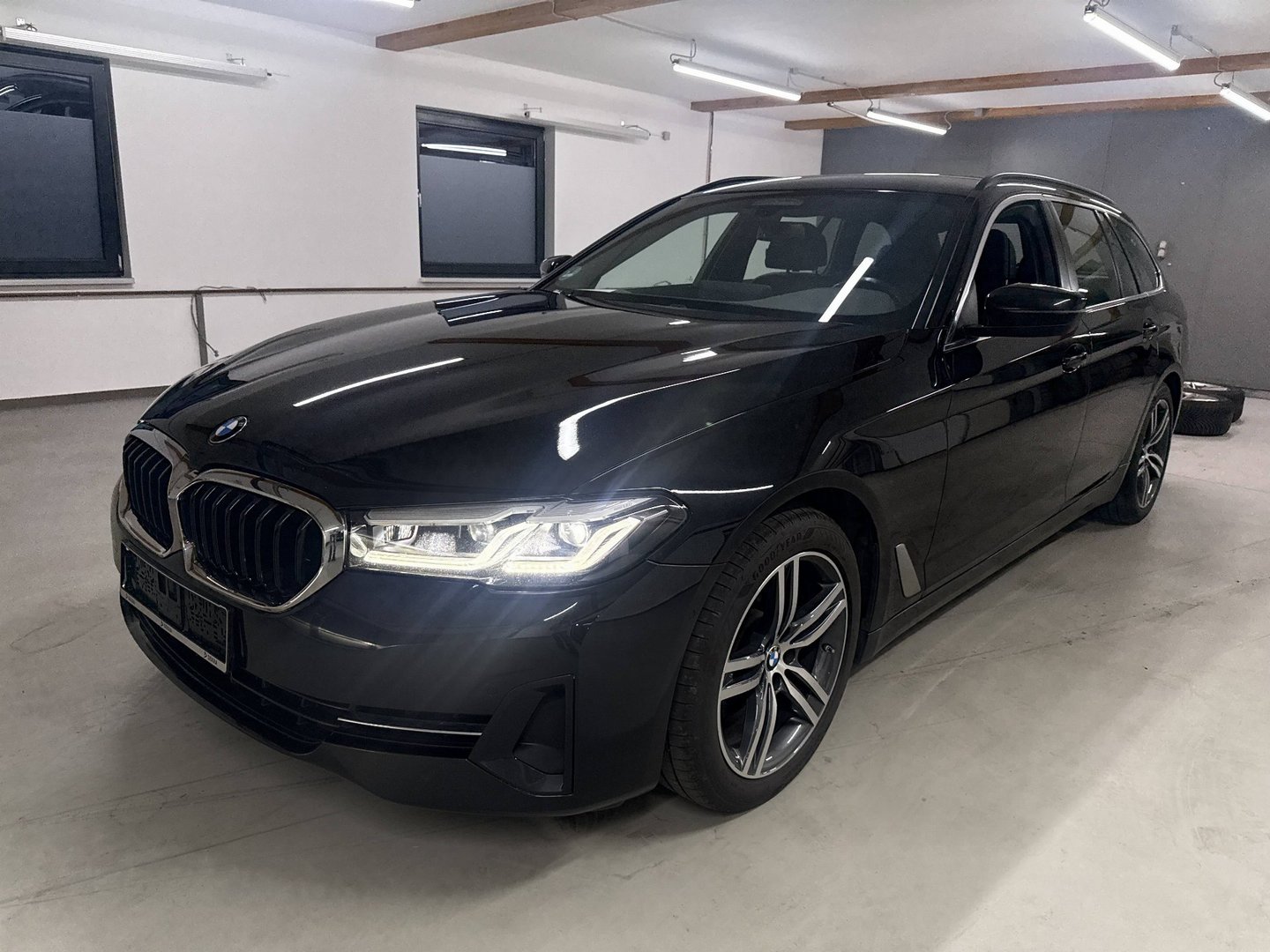 BMW 520d xDrive Touring Steptronic