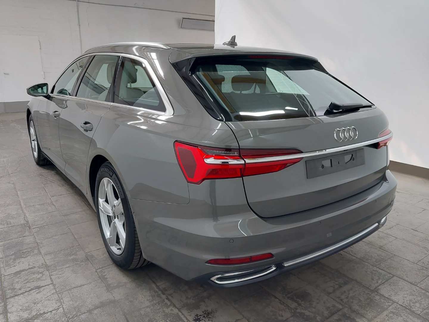 Audi A6 Avant 40 TDI S-TRONIC Sport photo