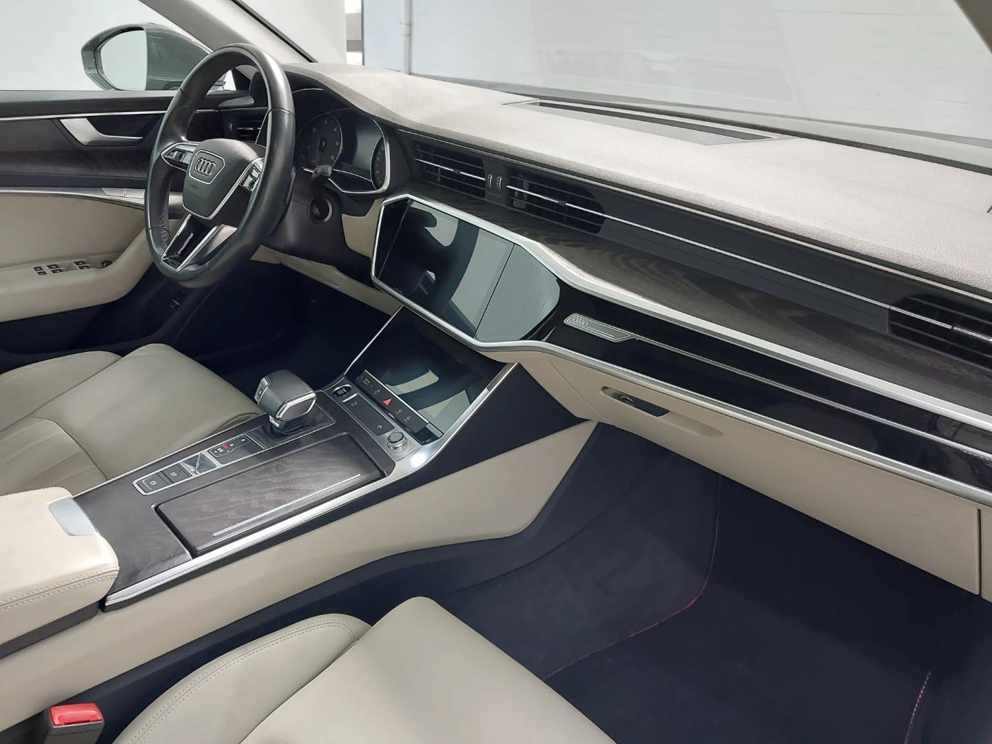 Audi A6 Avant 40 TDI S-TRONIC Sport photo