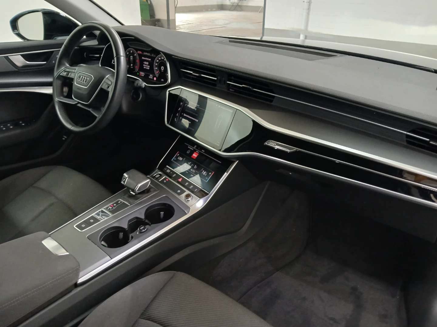 Audi A6 Avant 40 TDI S-tronic photo