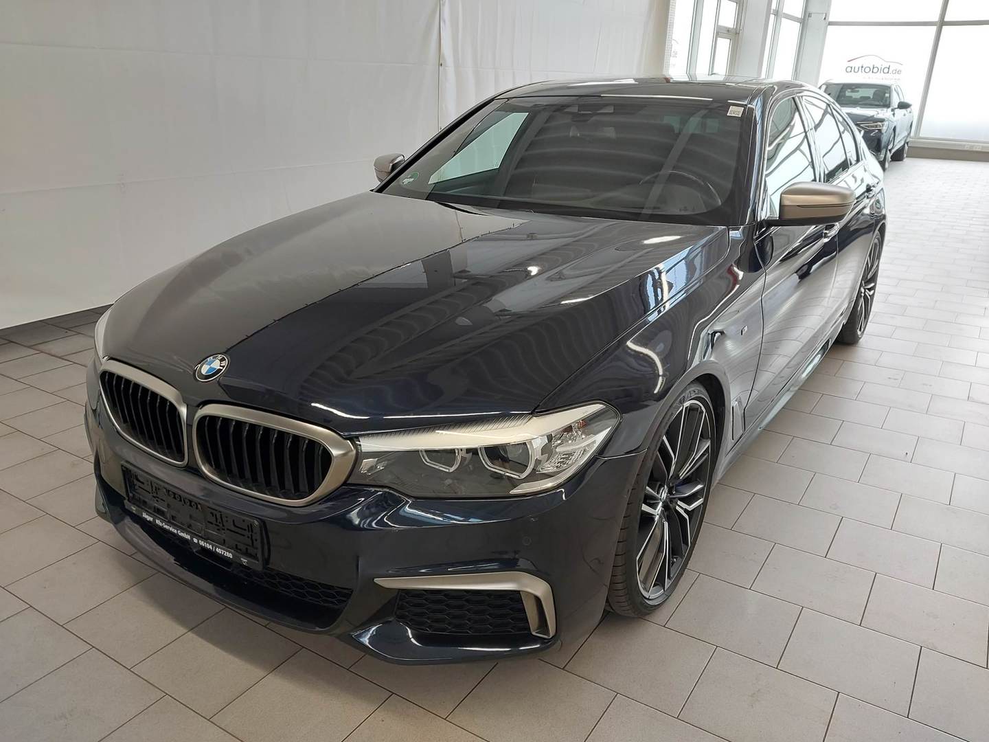 BMW M550i xDrive Sport-Automatic