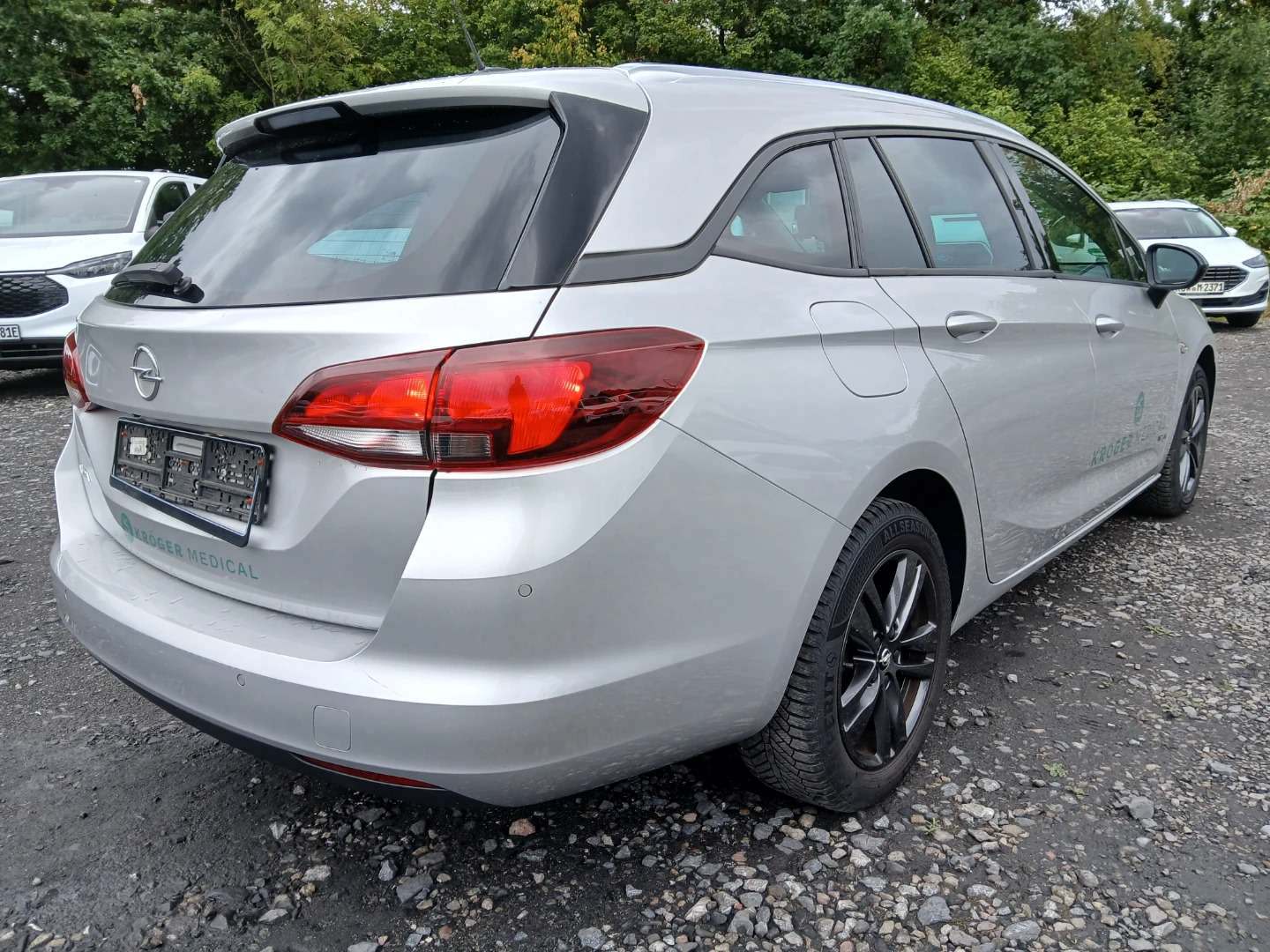 Opel Astra Sports Tourer 1,2 Design & Tech photo