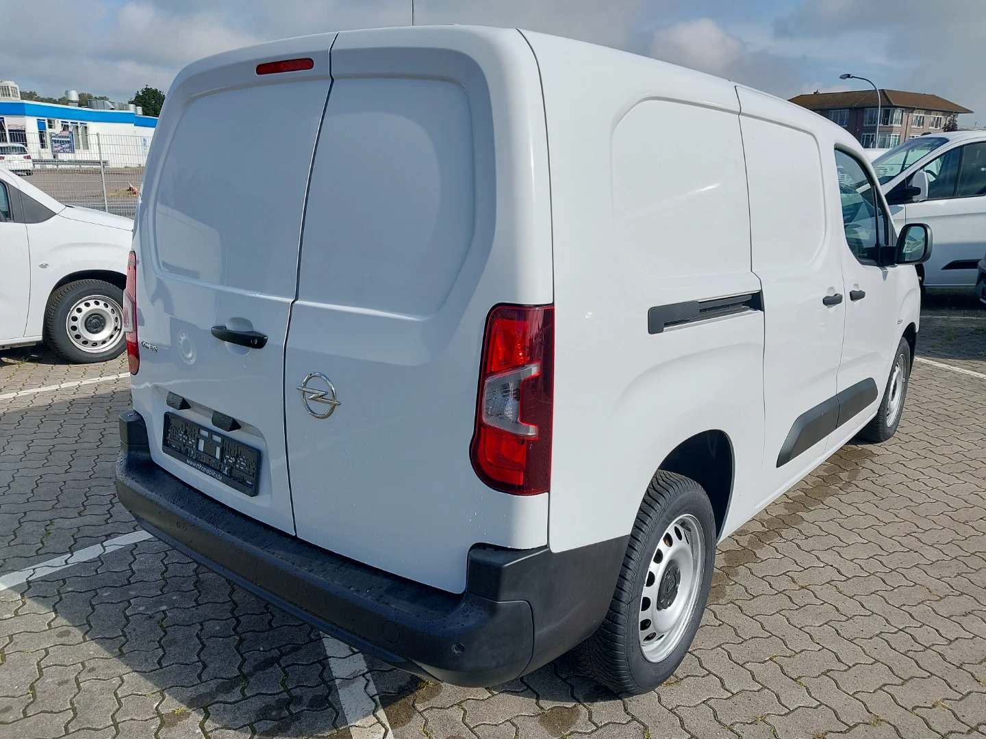 Opel Combo Cargo XL 1,5 CDTI Edition photo
