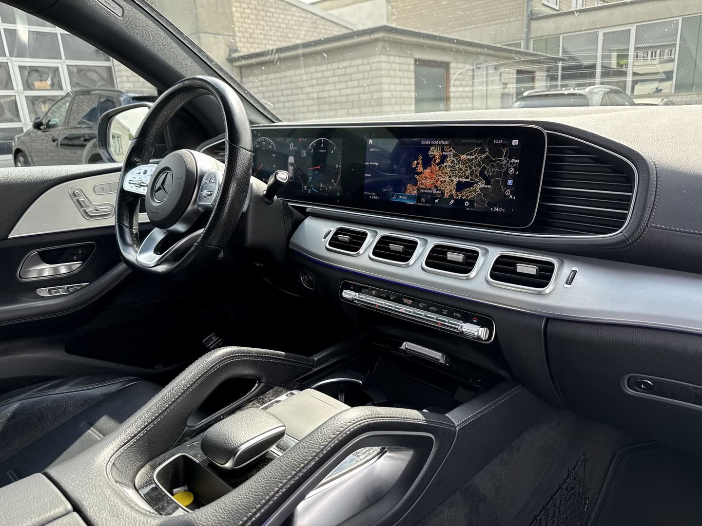 Mercedes-Benz GLE 400 d Coupe 4MATIC 9G-TRONIC AMG Line photo