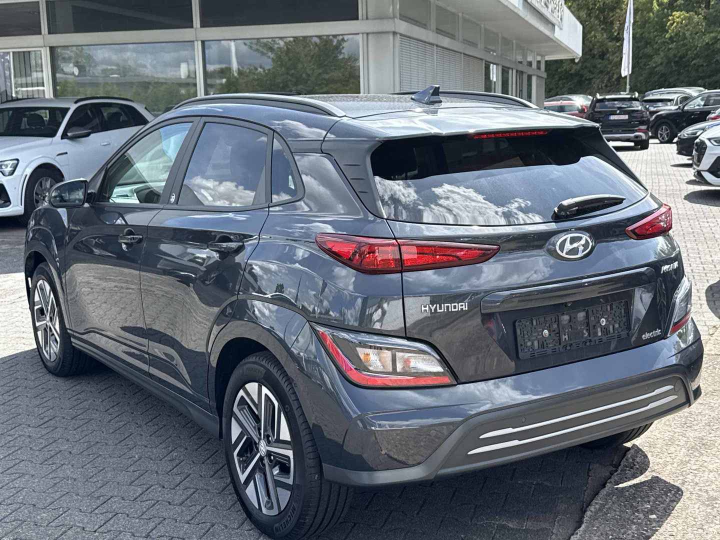 Hyundai Kona electric Edition 30+ photo
