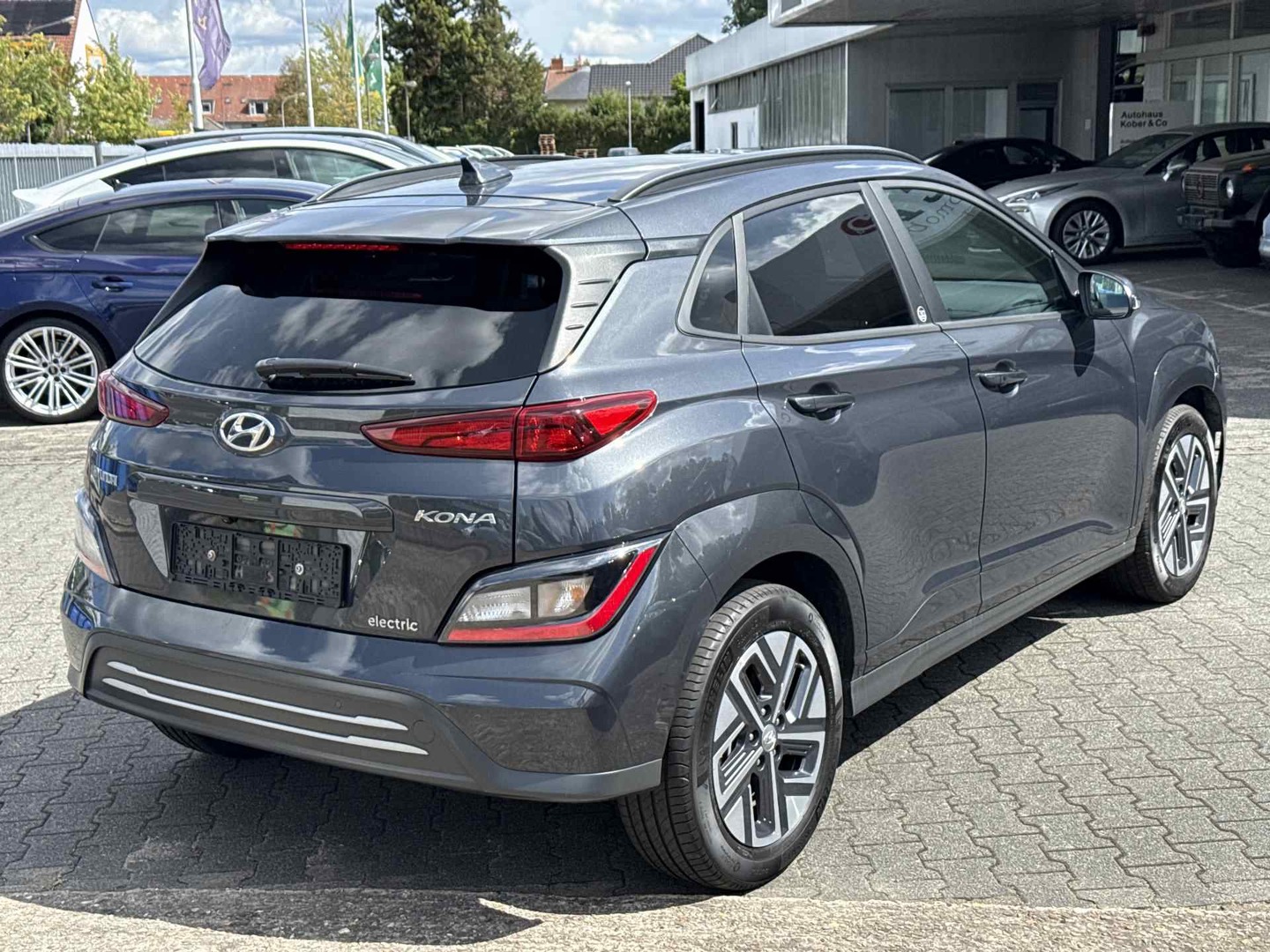 Hyundai Kona electric Edition 30+ photo