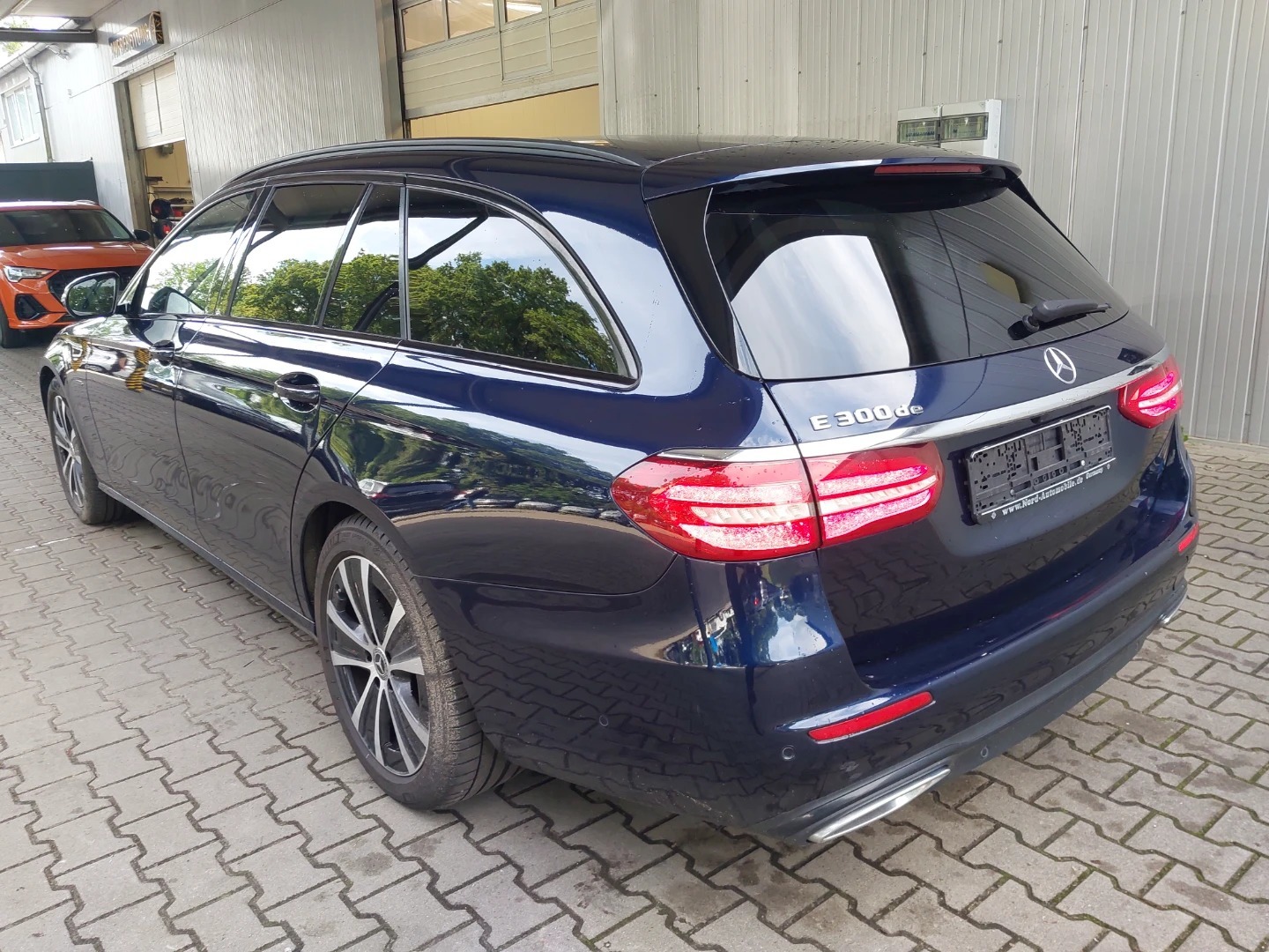 Mercedes-Benz E 300 T de Automatik  Avantgarde photo