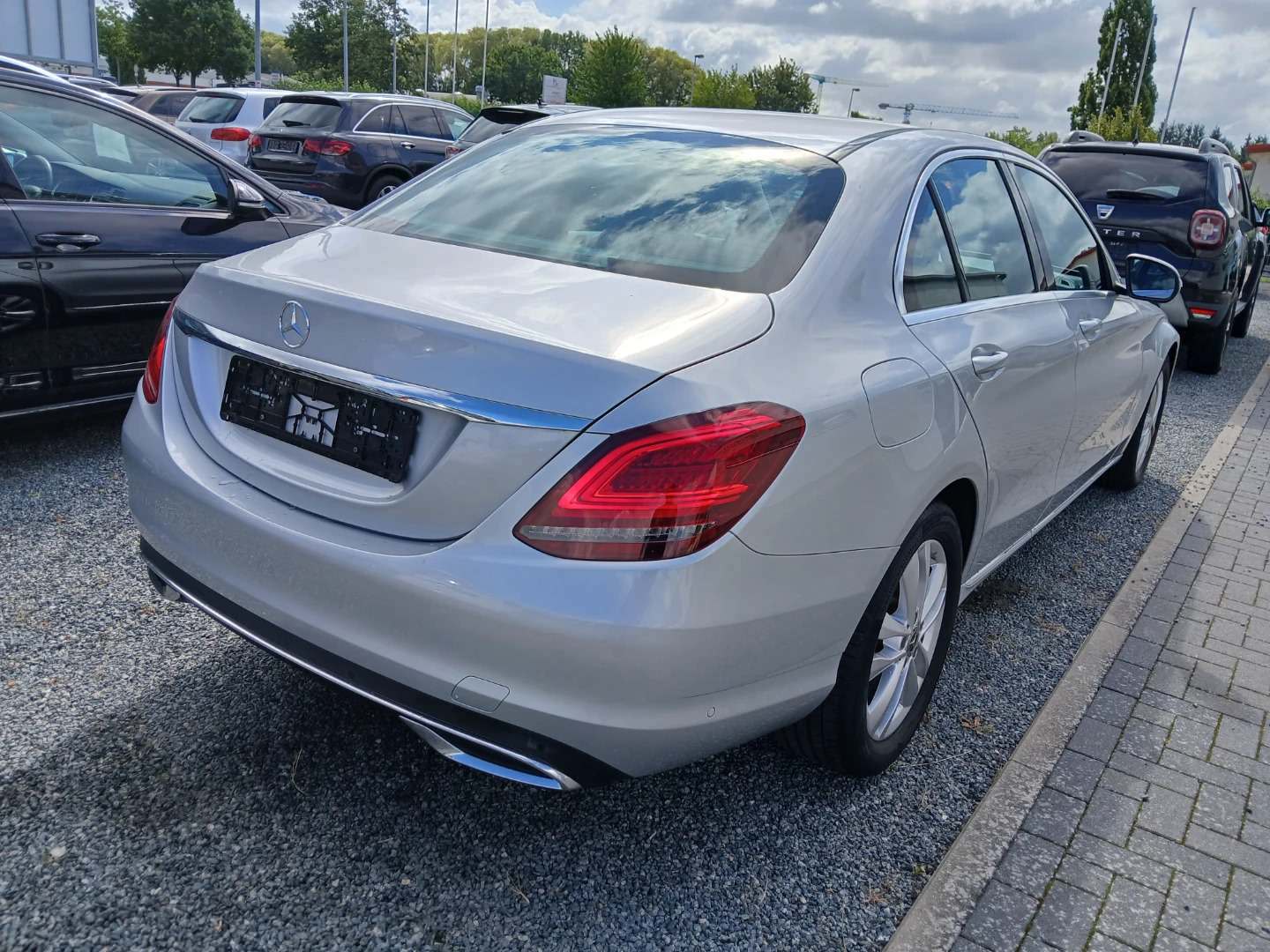 Mercedes-Benz C 180 CGI 9G-TRONIC Avantgarde photo
