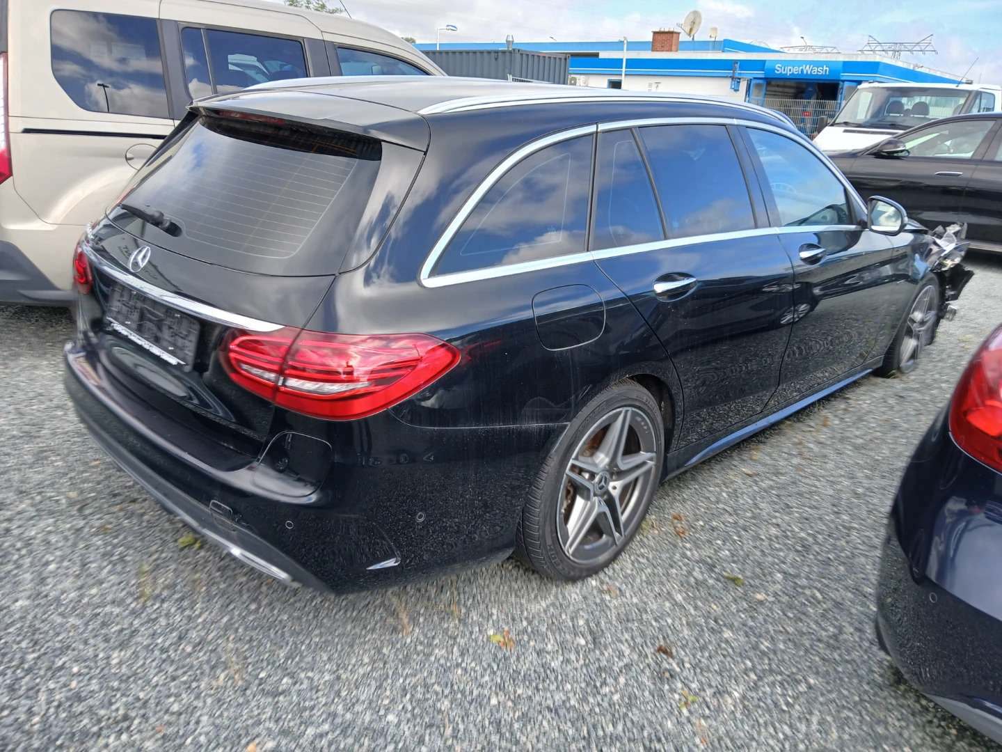 Mercedes-Benz C 300 de T 9G-TRONIC AMG Line photo