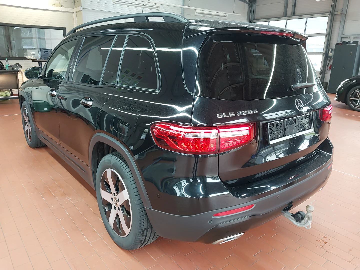 Mercedes-Benz GLB 220d DCT Progressive photo
