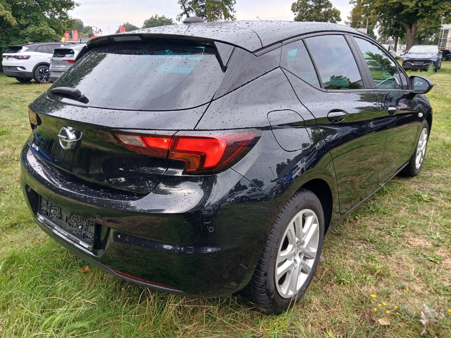 Opel Astra 1,2 Edition photo