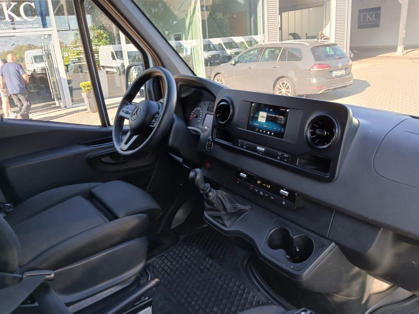 Mercedes-Benz Sprinter Hochraumkasten 314 CDI L2 photo