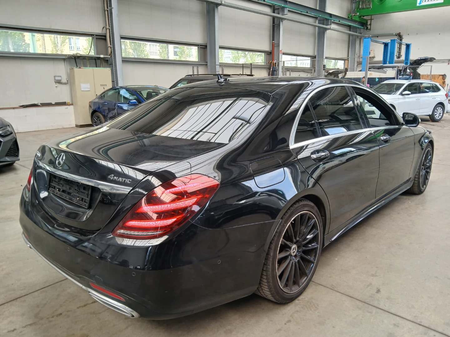 Mercedes-Benz S 400 4Matic 9GTronic AMG Line photo