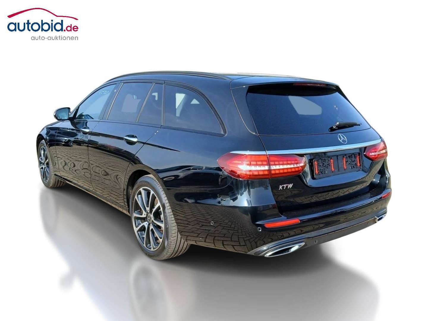 Mercedes-Benz E 220 d T Automatik Avantgarde photo