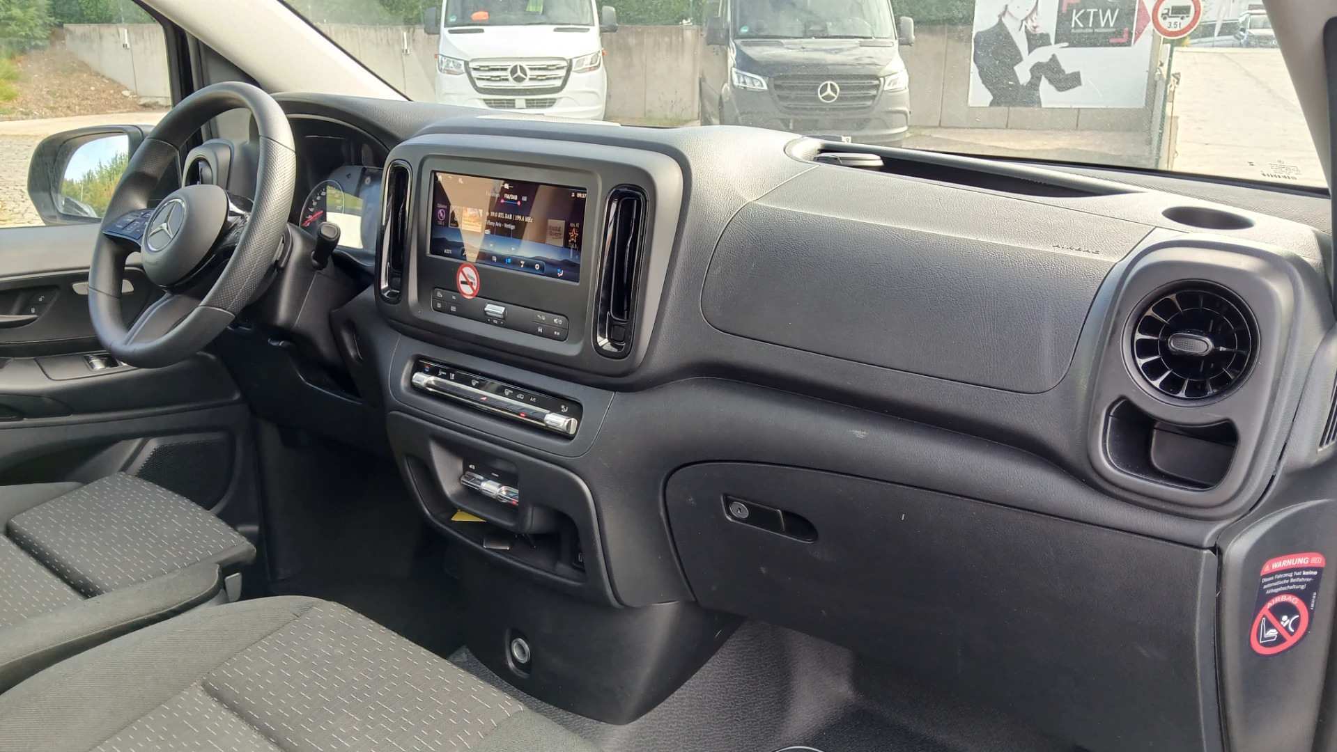 Mercedes-Benz Vito Tourer 116 CDI extralang RWD Automatik Pro photo