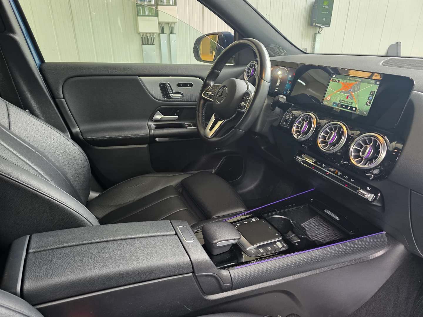 Mercedes-Benz GLA 200 d 4Matic Automatik Style 8-Gang - Doppelkupplungsgetriebe DCT photo