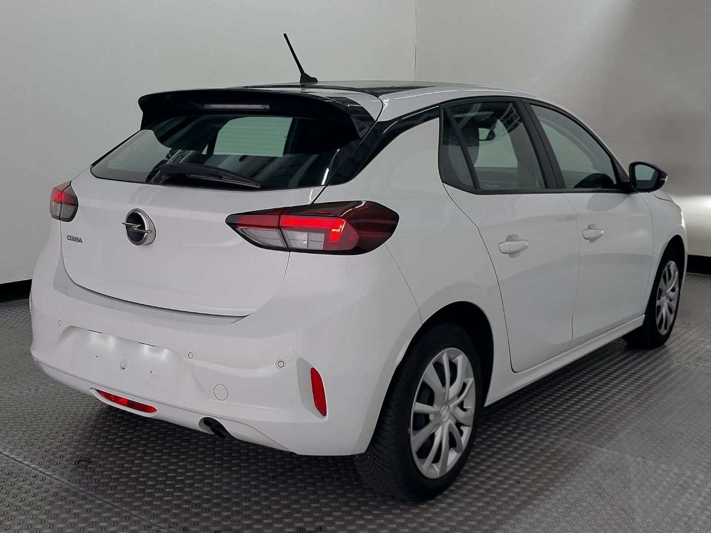Opel Corsa 1,2 Automatik Edition photo