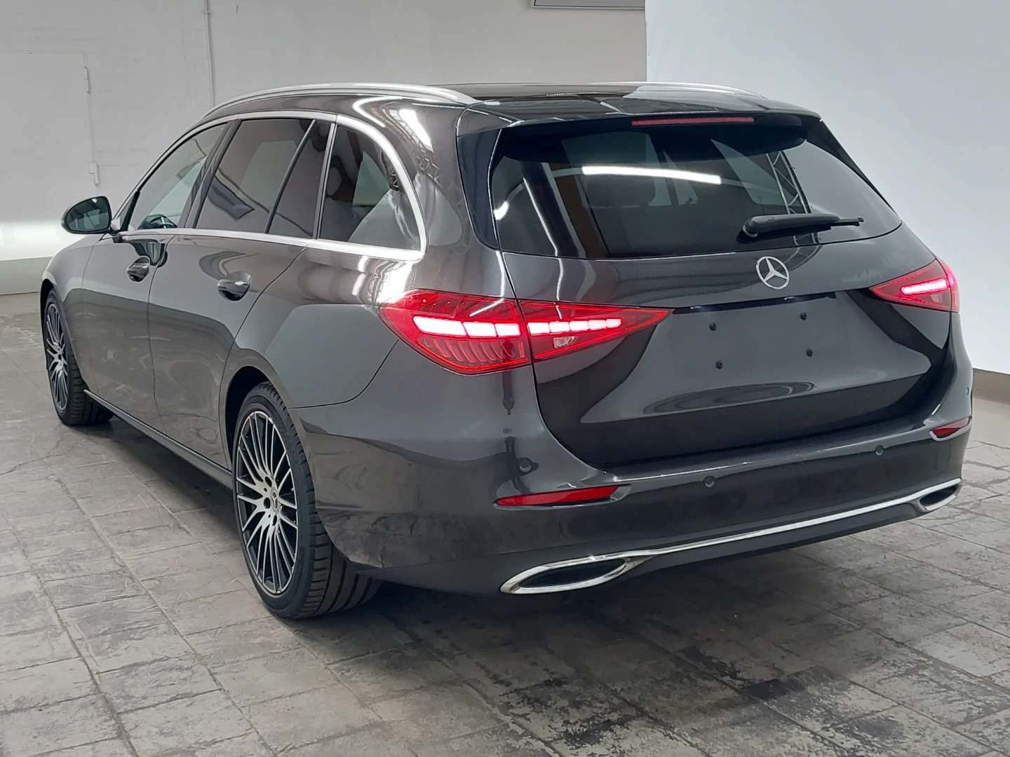 Mercedes-Benz C 220 d T 9G-TRONIC Avantgarde photo