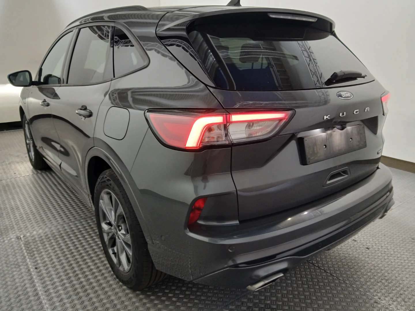 Ford Kuga 2,5 Automatik ST-Line X photo