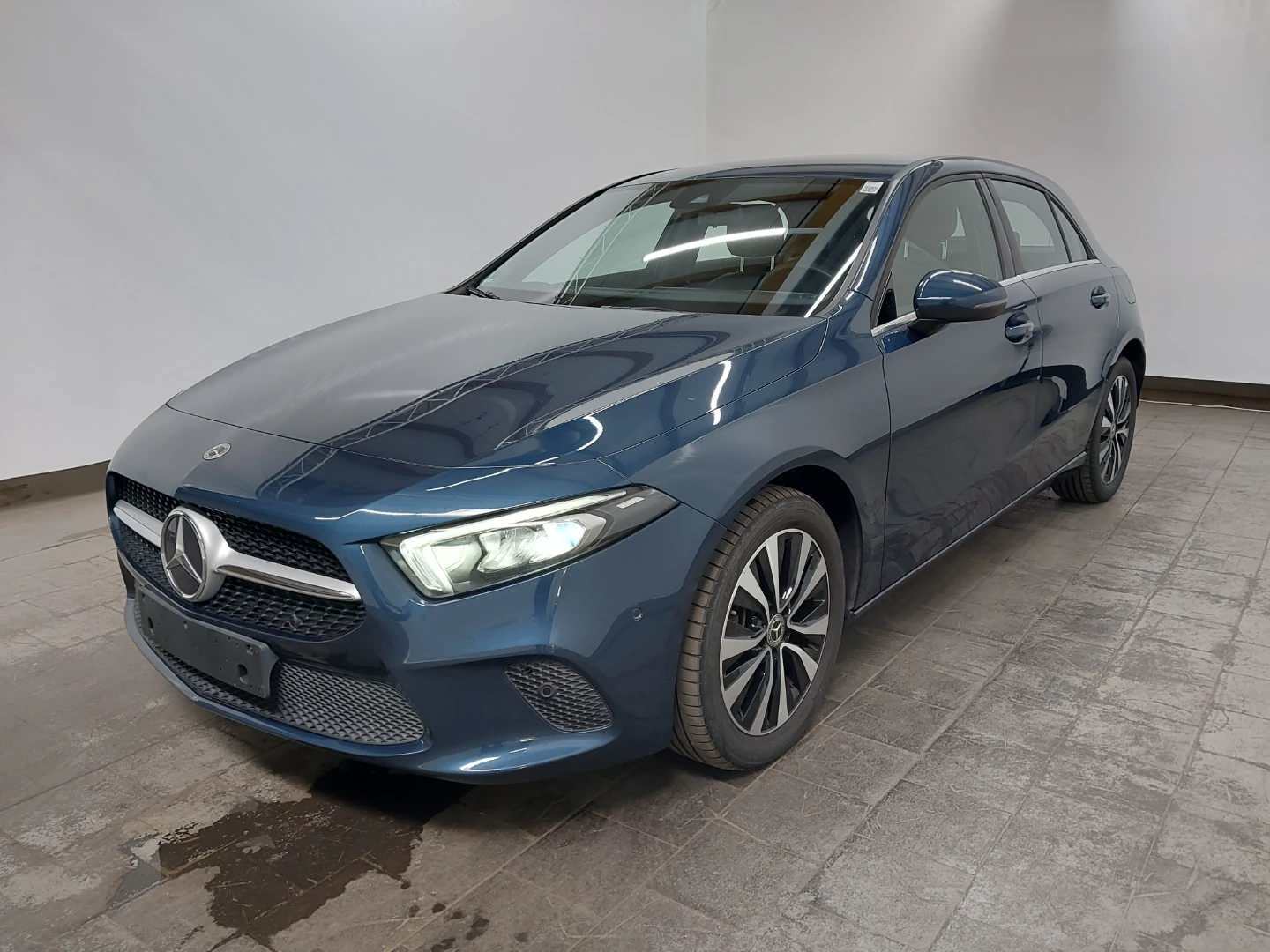Mercedes-Benz A 250 e 8G-DCT