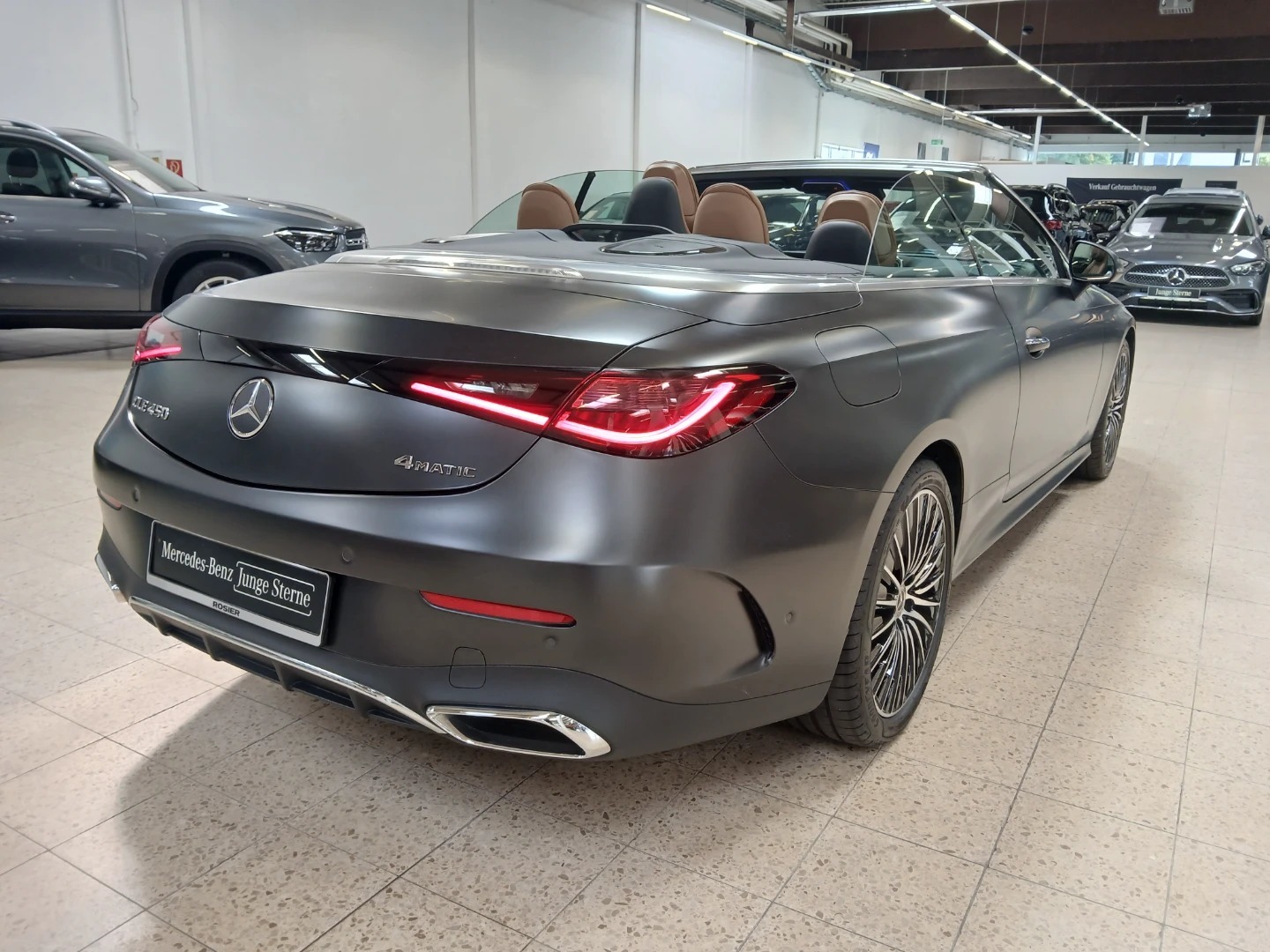Mercedes-Benz CLE 450 4MATIC 9G-TRONIC AMG Line photo