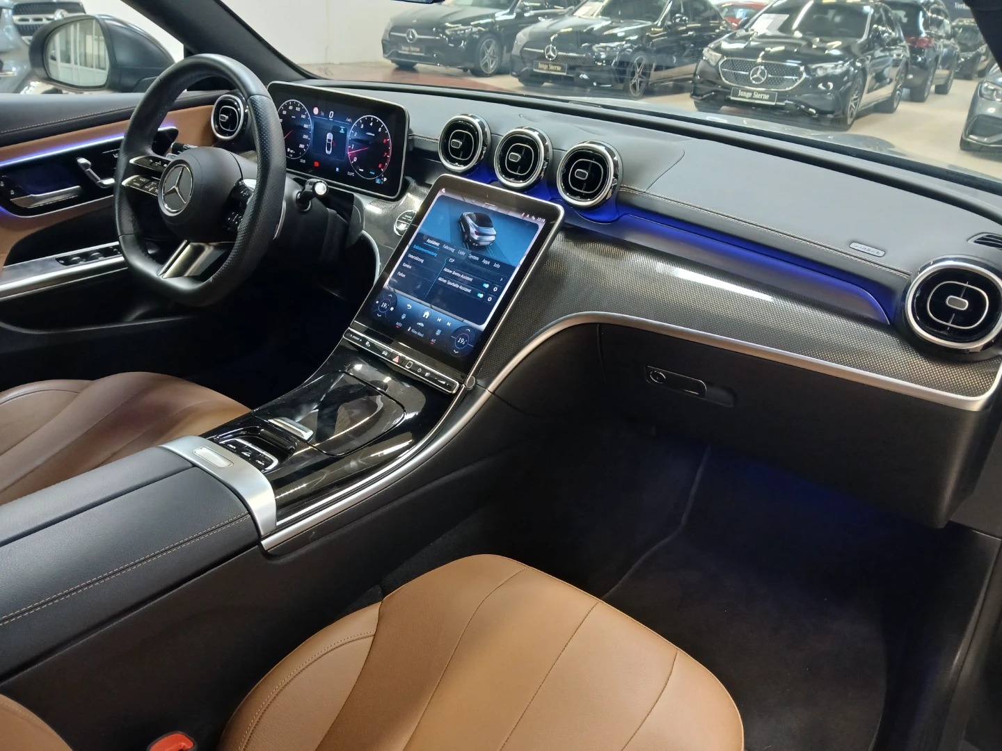 Mercedes-Benz CLE 450 4MATIC 9G-TRONIC AMG Line photo