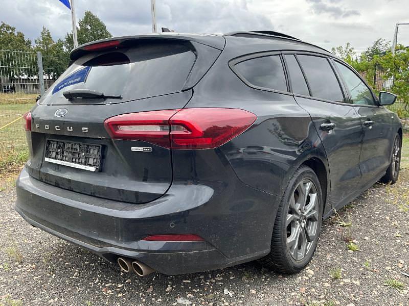 Ford Focus Turnier Mild-Hybrid 1,0 EcoBoost DKG ST-Line photo
