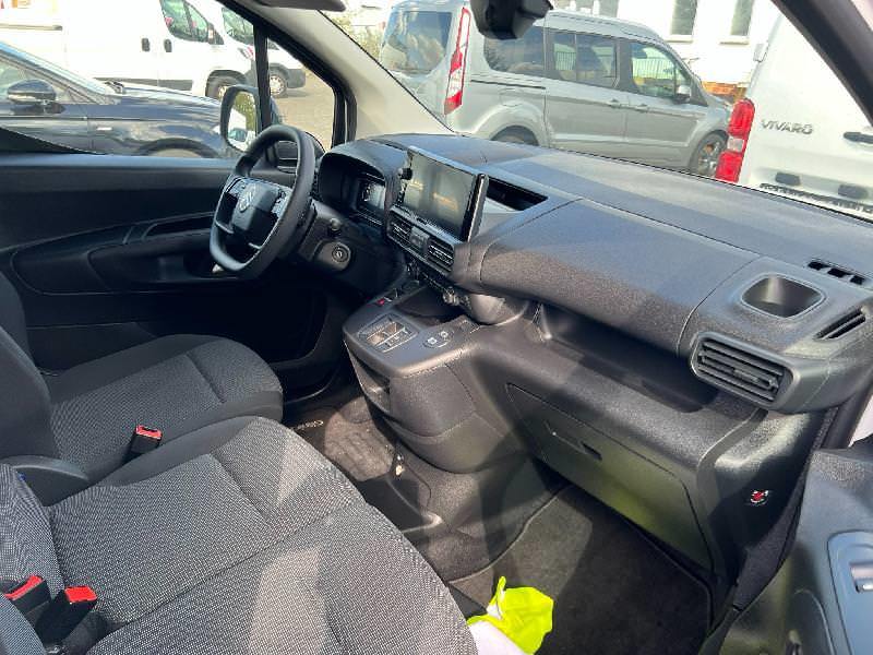 Citroën Berlingo Kasten L1H1 1,5 Diesel Automatik photo