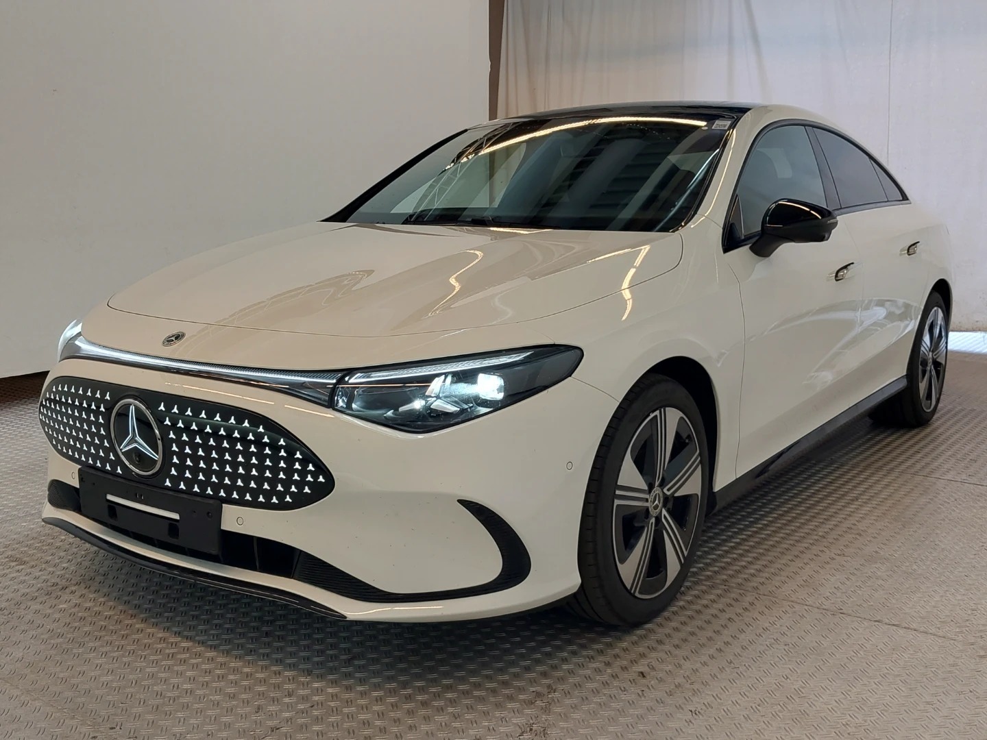 Mercedes-Benz CLA 250+ EQ