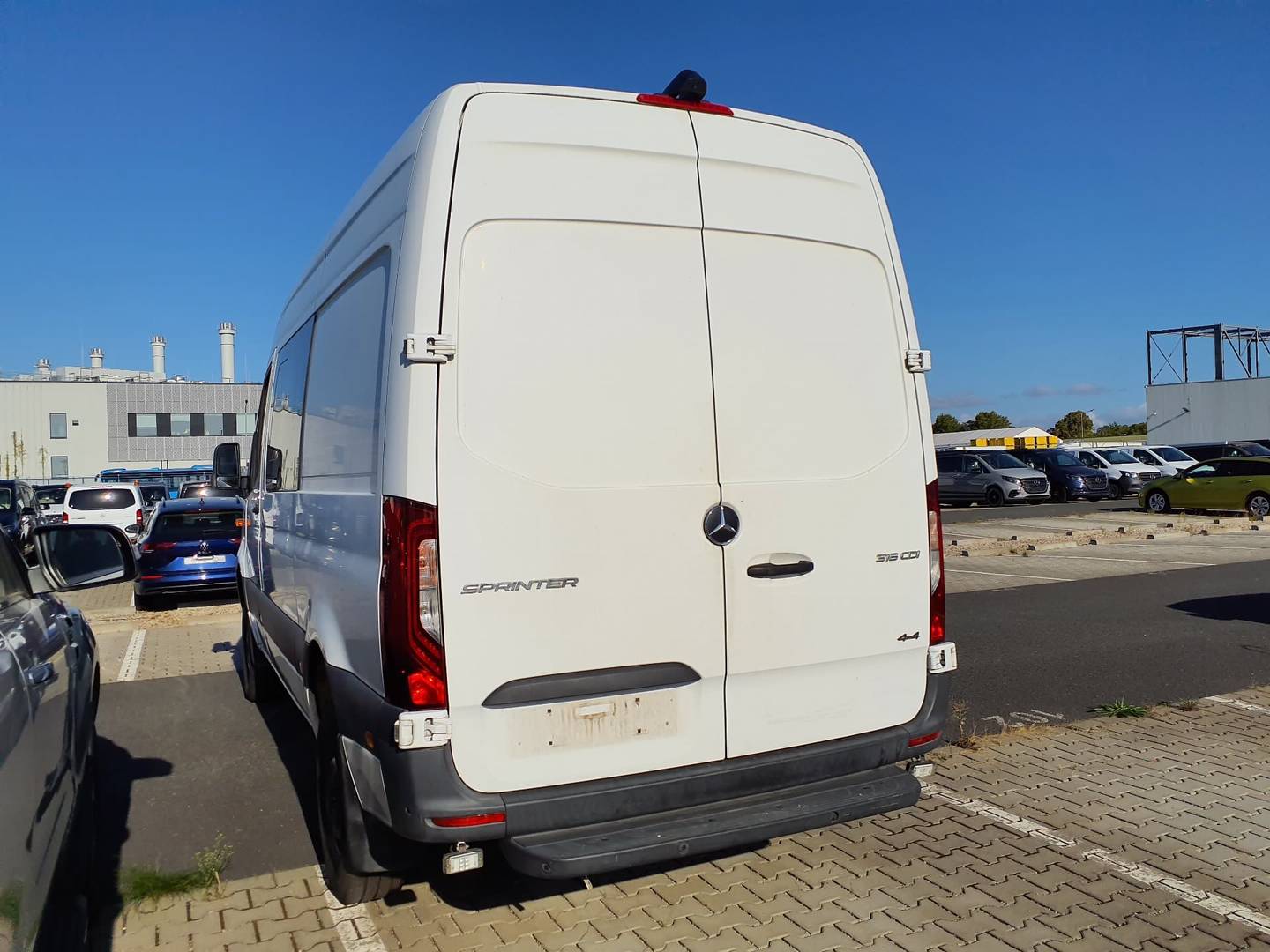 Mercedes-Benz Sprinter Doka Kasten 316 CDI MR 4x4 GTronic photo