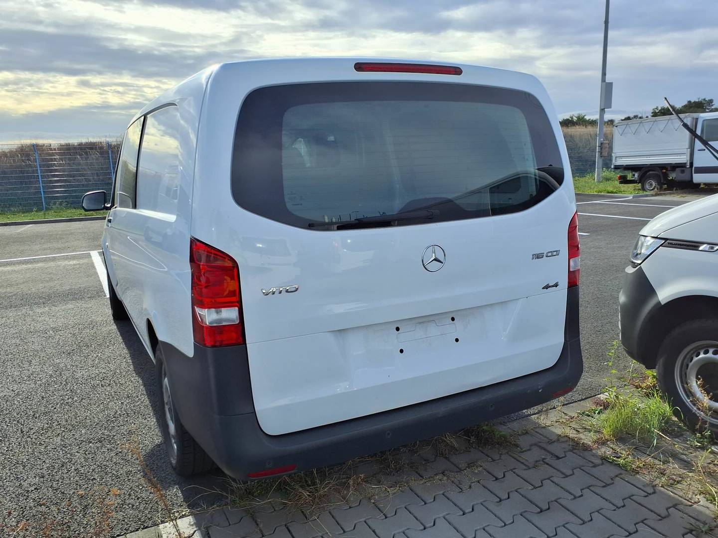 Mercedes-Benz Vito Mixto Kasten 116 CDI LR 4x4 GTronic photo