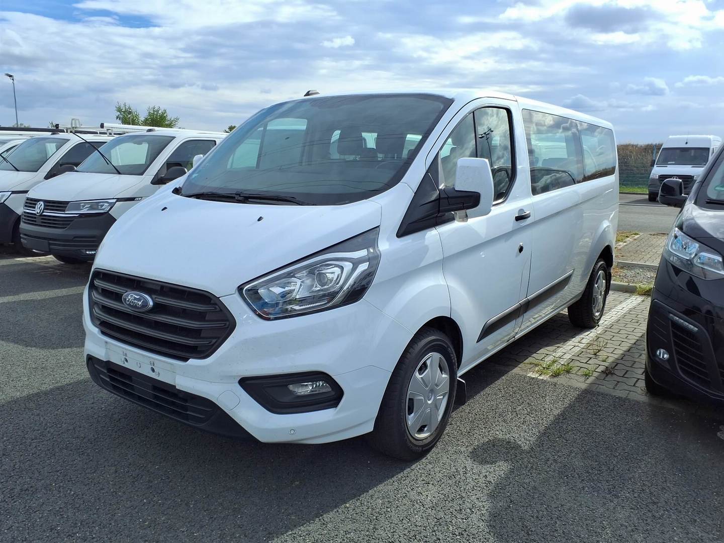 Ford Transit Custom 320 Kombi L2 2,0 EcoBlue Trend