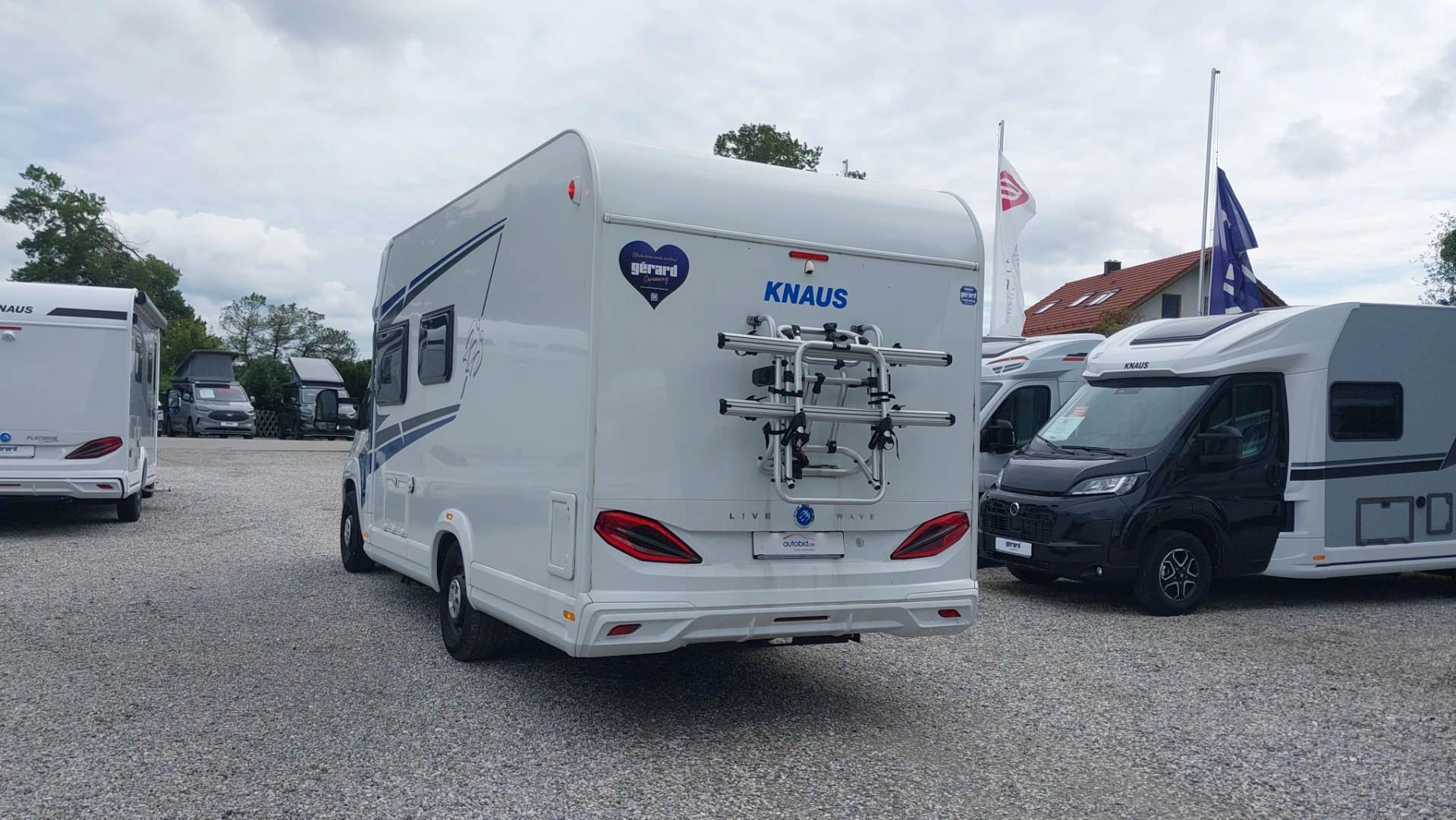 Fiat L!VE WAVE 650 MF photo