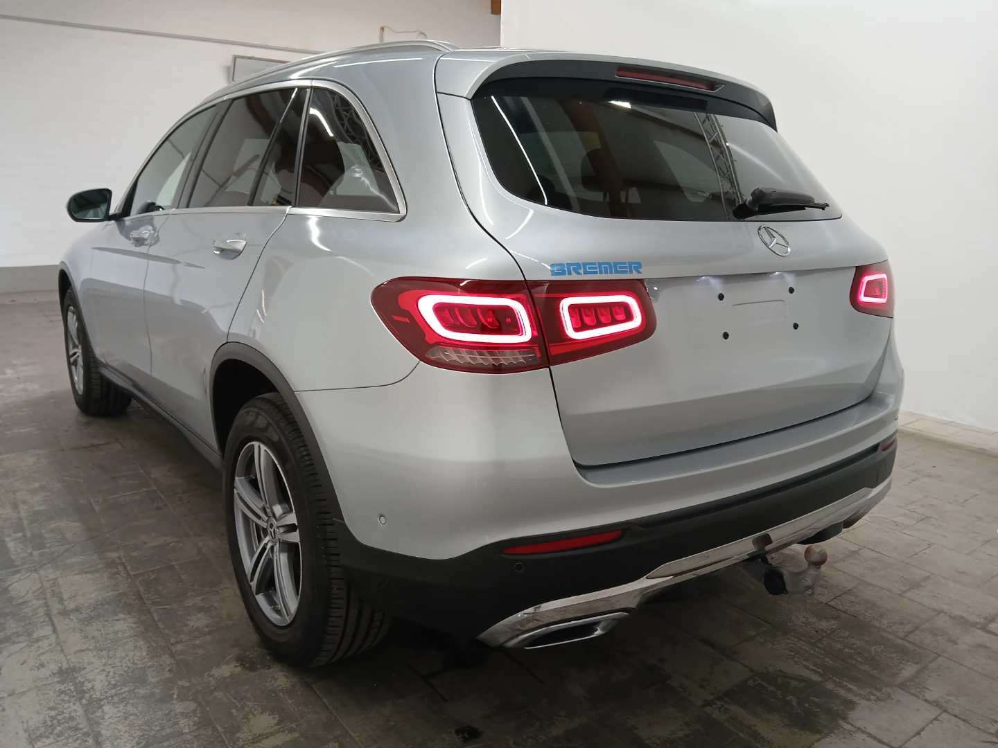 Mercedes-Benz GLC 300 de 4MATIC 9G-TRONIC photo