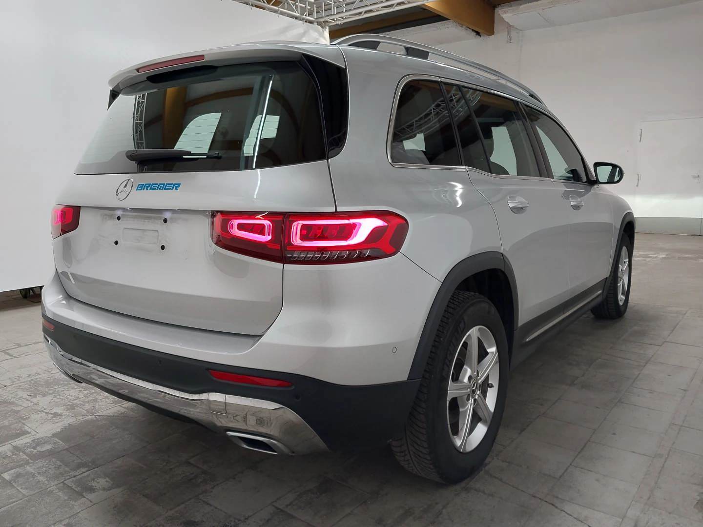 Mercedes-Benz GLB 200 d 8G-DCT Progressive photo