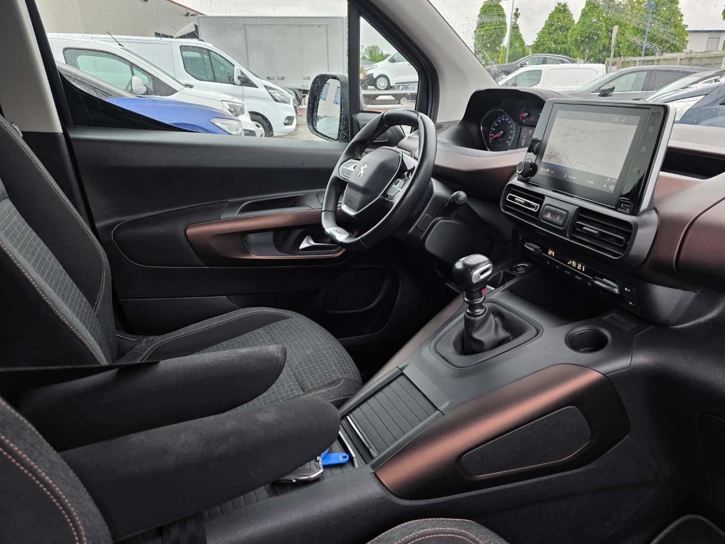 Peugeot Rifter GT L1 1,5 BlueHDi photo