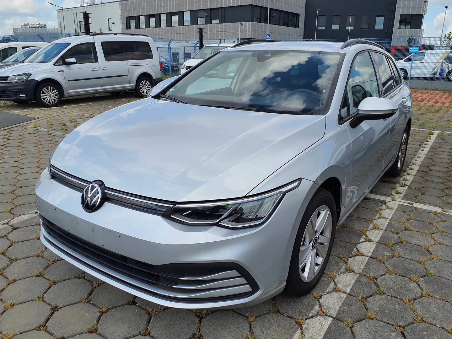 VW Golf Variant 1,0 TSI Life
