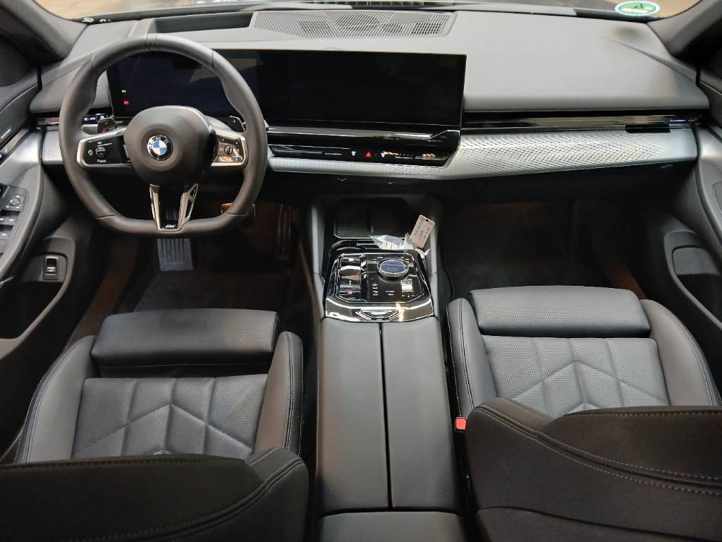 BMW 5 Limousine 540 d xDrive M Sport UVP: 96.590,00 € photo