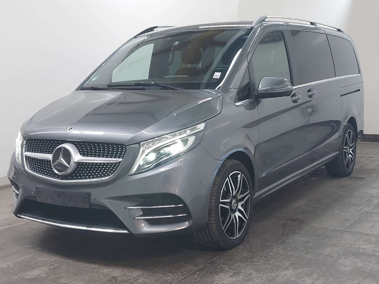 Mercedes-Benz V 300 d lang 4MATIC 9G-TRONIC Exclusive Edition