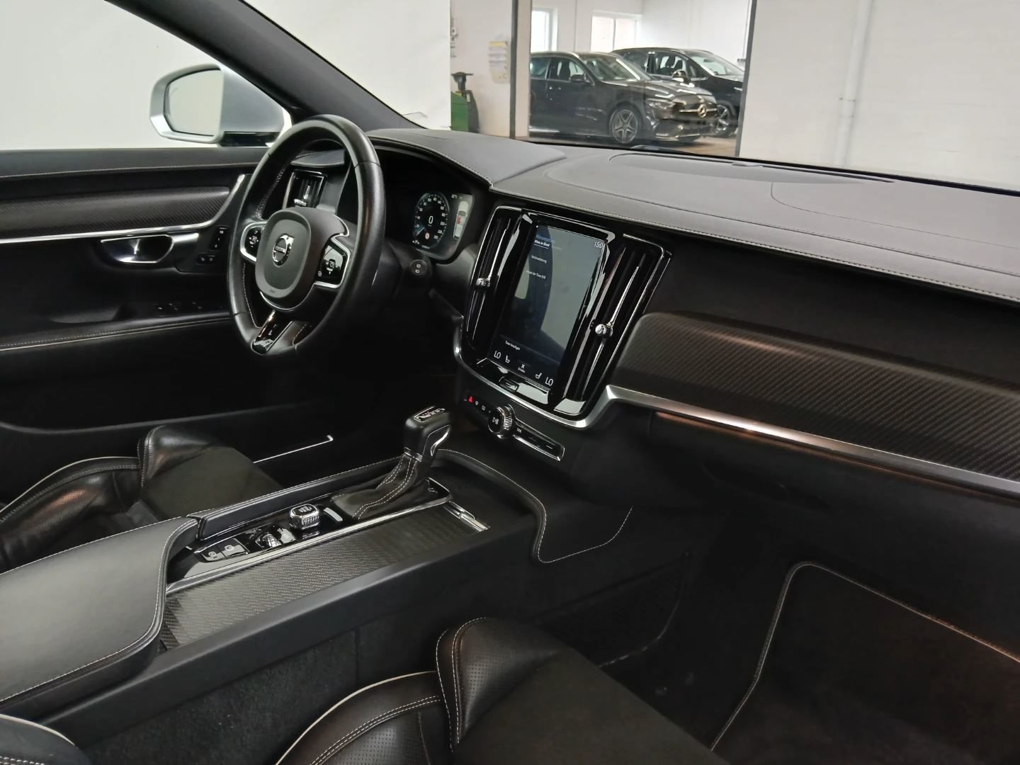 Volvo V90 Automatik R Design photo