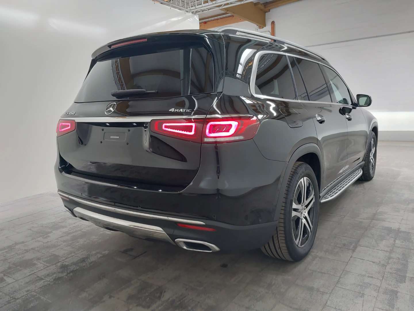 Mercedes-Benz GLS 450 4MATIC 9G-TRONIC photo