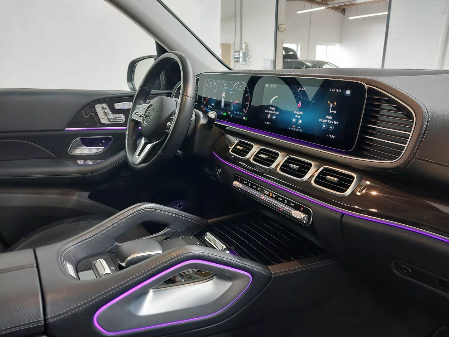 Mercedes-Benz GLS 450 4MATIC 9G-TRONIC photo