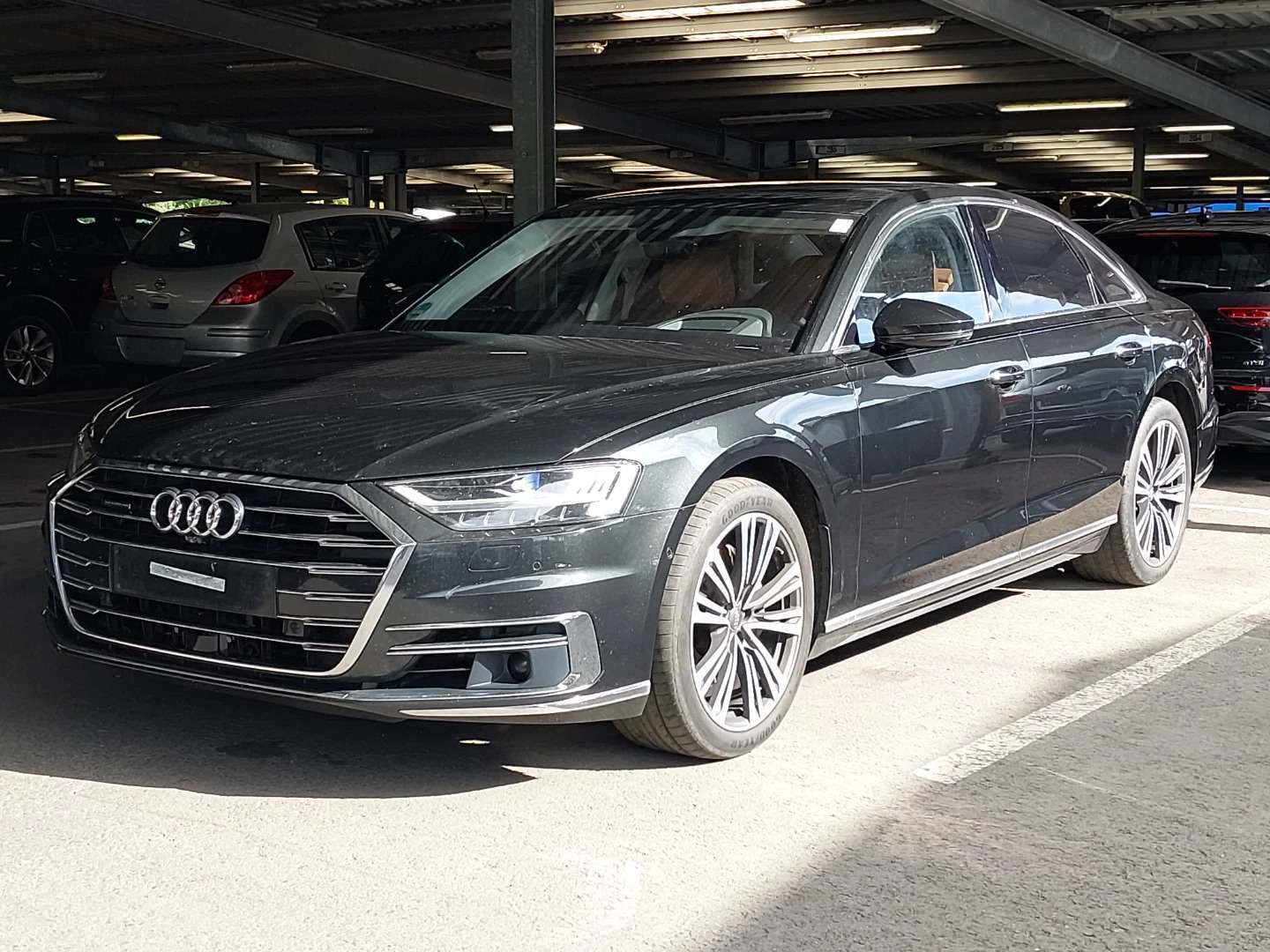 Audi A8 50 TDI quattro Tiptronic 